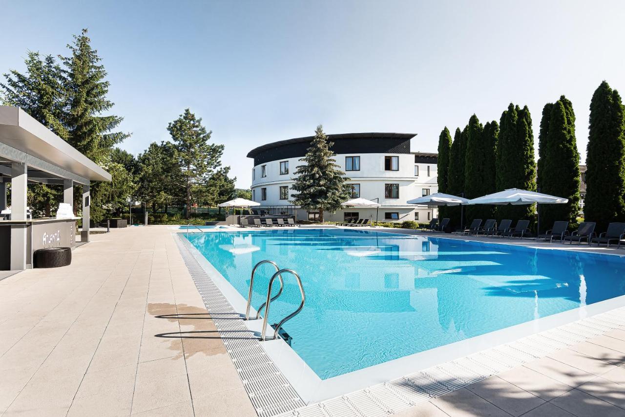 Hotel Atlantis Rozdrojovice Extérieur photo
