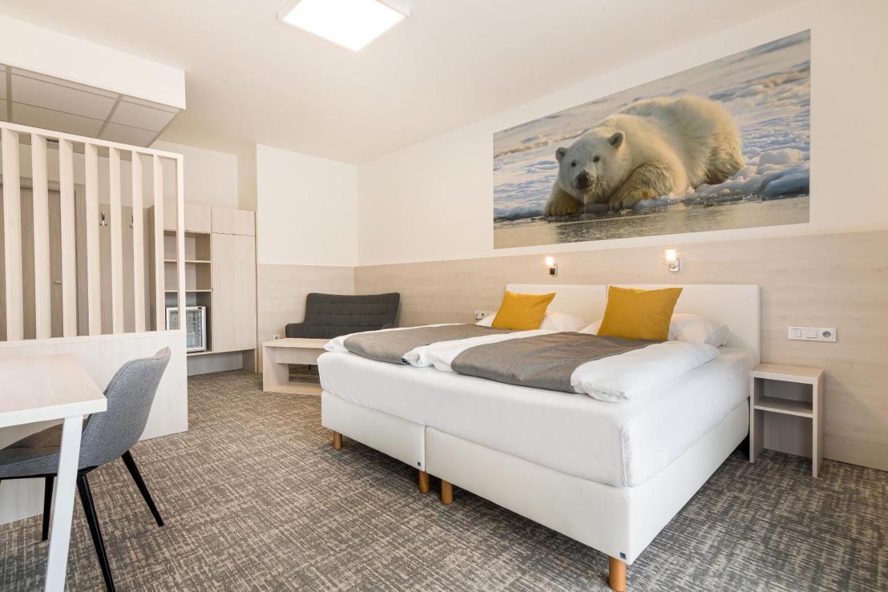 Hotel Atlantis Rozdrojovice Extérieur photo